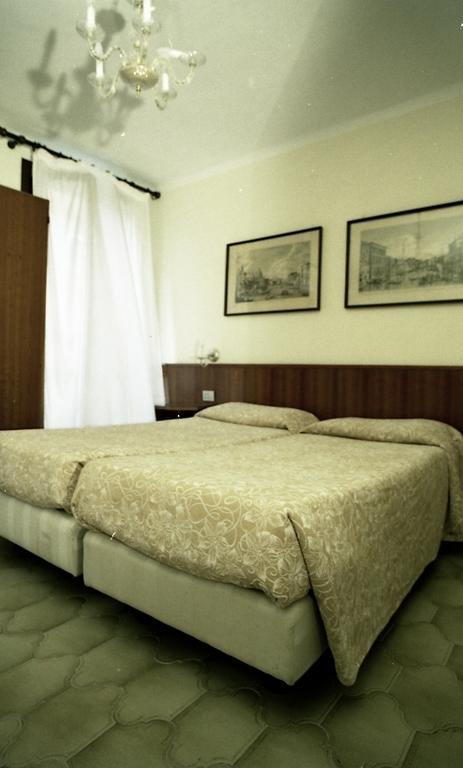 Hotel Minerva & Nettuno Venice Room photo